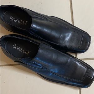 Men’s size 12 Borelli dress shoes